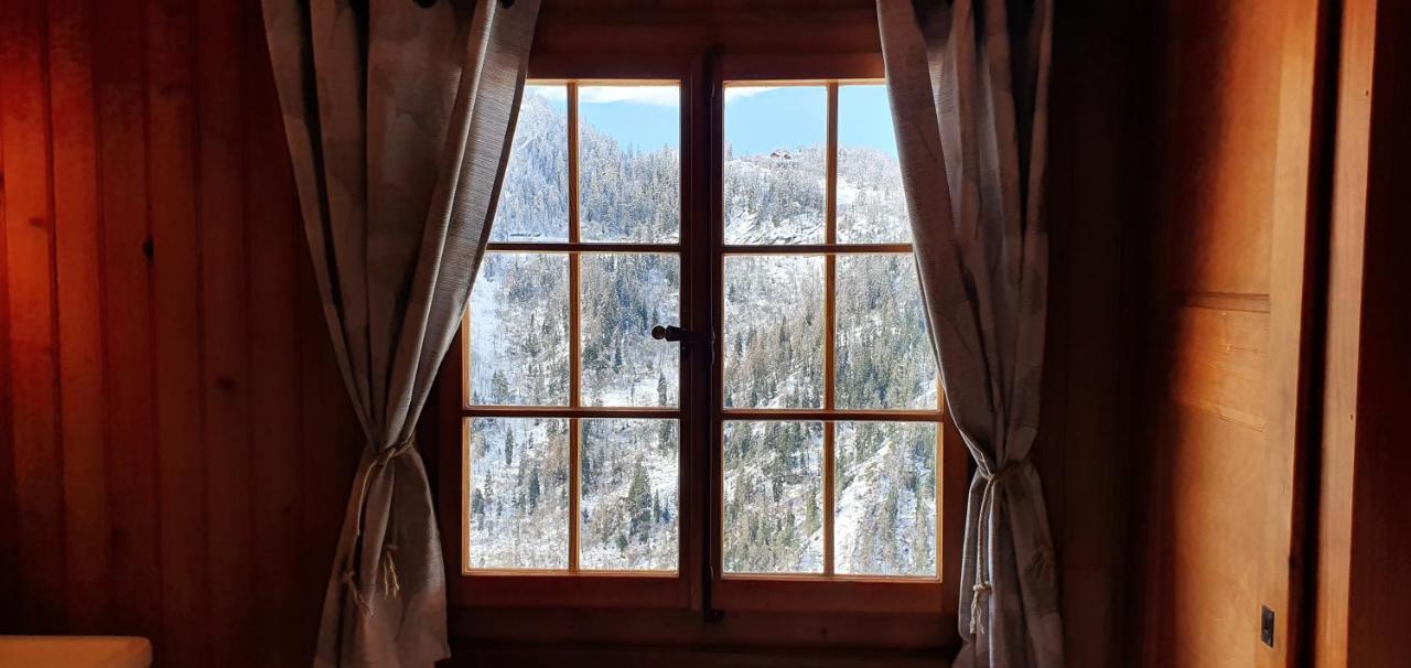 Le Mont-gele Inn Iserables